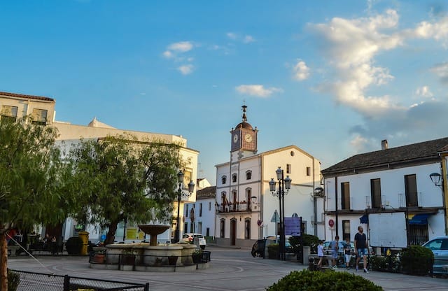 Qué ver en Cardeña, Córdoba: Descubre los secretos de este encantador destino