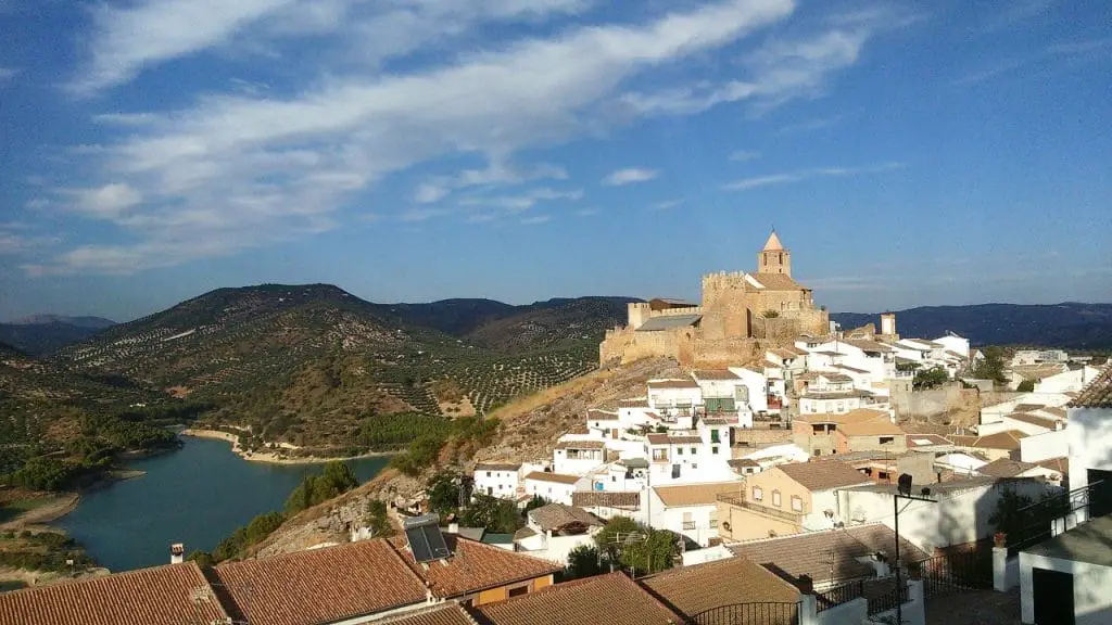 Qué ver en Encinas Reales, Córdoba: Recorrido imperdible por el encanto andaluz