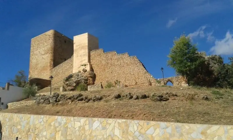 Qué ver en Santa Fe de Mondújar, Almería: Secretos ocultos y paisajes extraordinarios