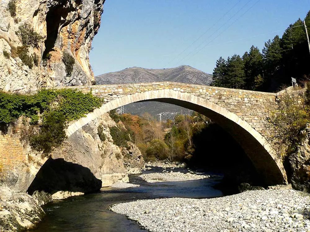 Qué ver en Campo, Huesca: Descubre los secretos mejor guardados