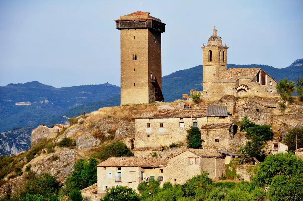 Qué ver en Abizanda, Huesca: Descubre los tesoros escondidos de este encantador destino