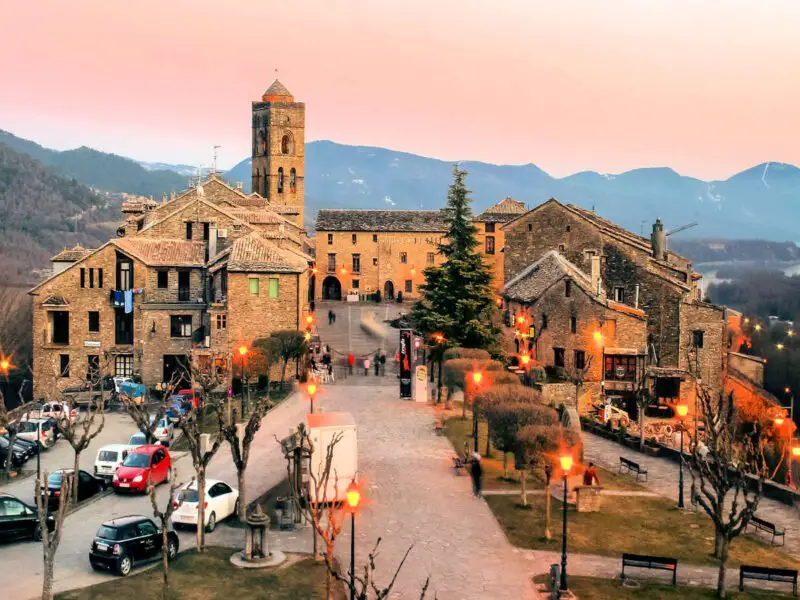 Qué ver en Aisa, Huesca: Descubre los tesoros ocultos de este encantador destino