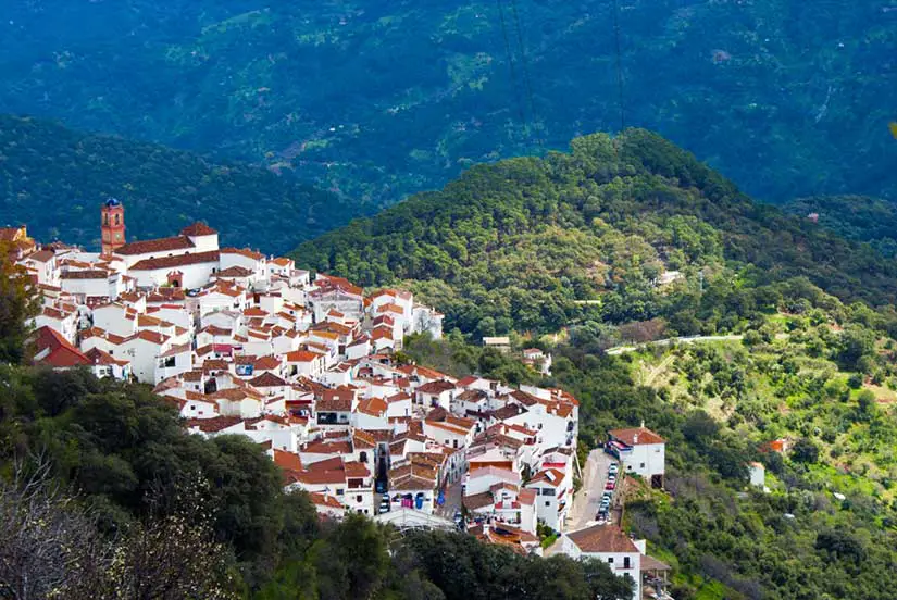 Qué ver en Algatocín, Málaga: Descubre los secretos mejor guardados