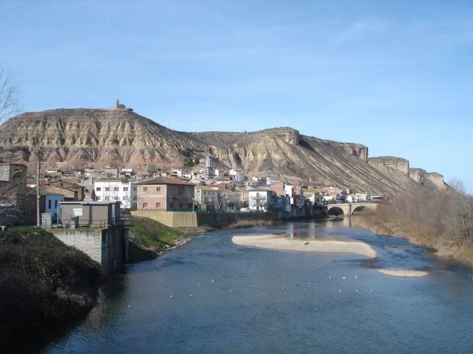 Qué ver en Ballobar, Huesca: Descubre los secretos mejor guardados de este encantador destino