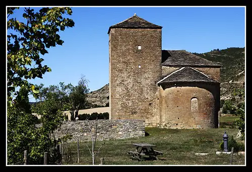 Qué ver en Caldearenas, Huesca: Descubre los tesoros más fascinantes