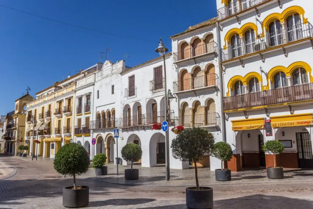 Qué ver en Écija, Sevilla: Descubre los tesoros ocultos de la ciudad