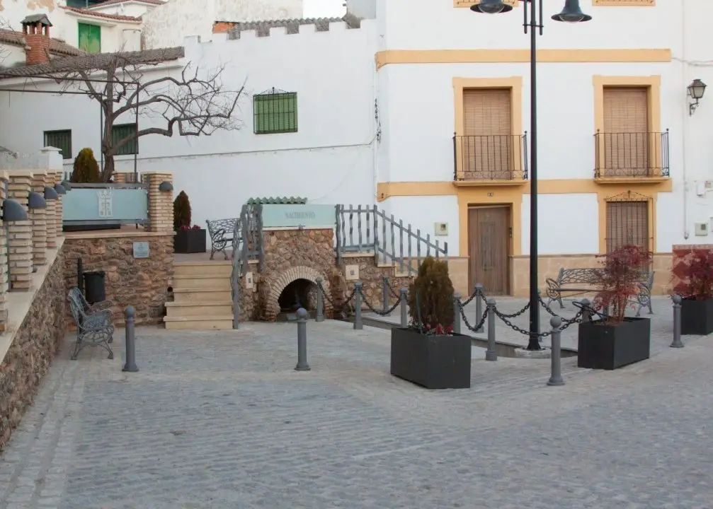 Qué ver en Frailes, Jaén: Descubre los secretos de este encantador rincón