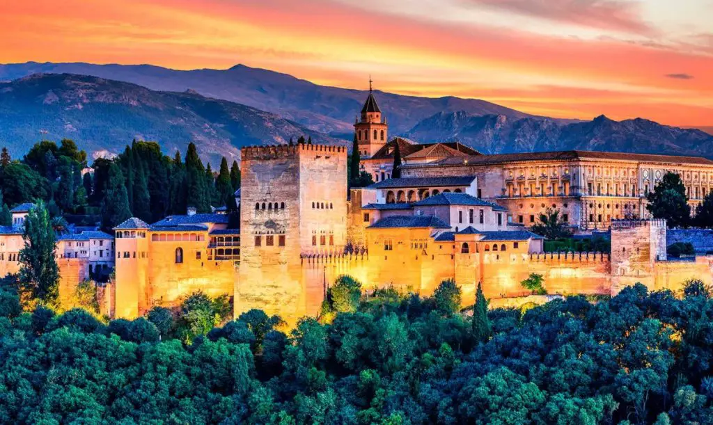 Qué ver en Granada: Descubre los tesoros ocultos de esta joya andaluza