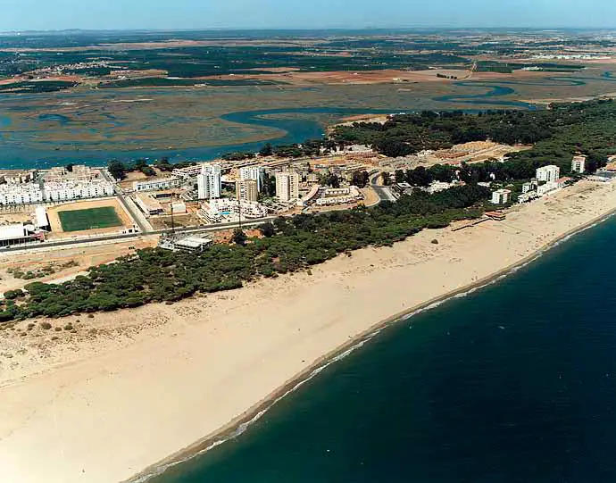 Qué ver en Isla Cristina, Huelva: Explora los tesoros ocultos de esta joya costera