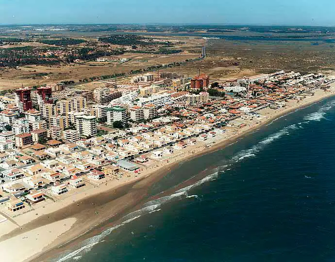 Qué ver en Lepe, Huelva: Descubre los tesoros ocultos de este encantador destino