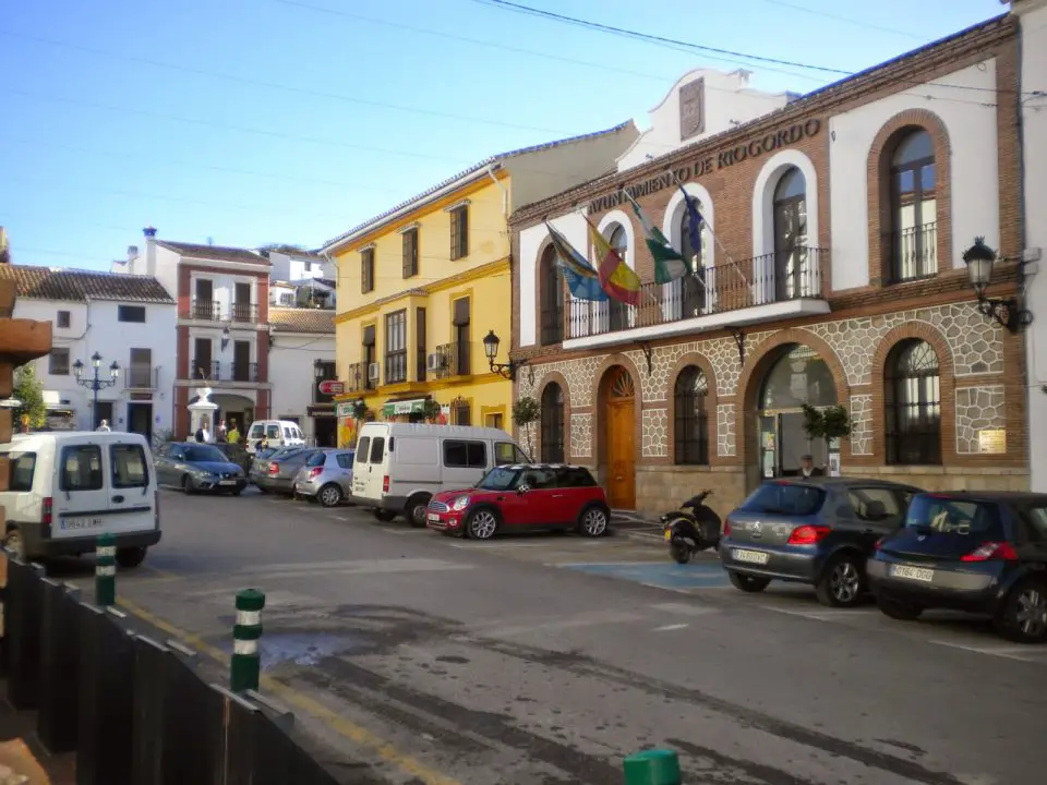 Qué ver en Riogordo, Málaga: Descubre los tesoros ocultos de este encantador pueblo