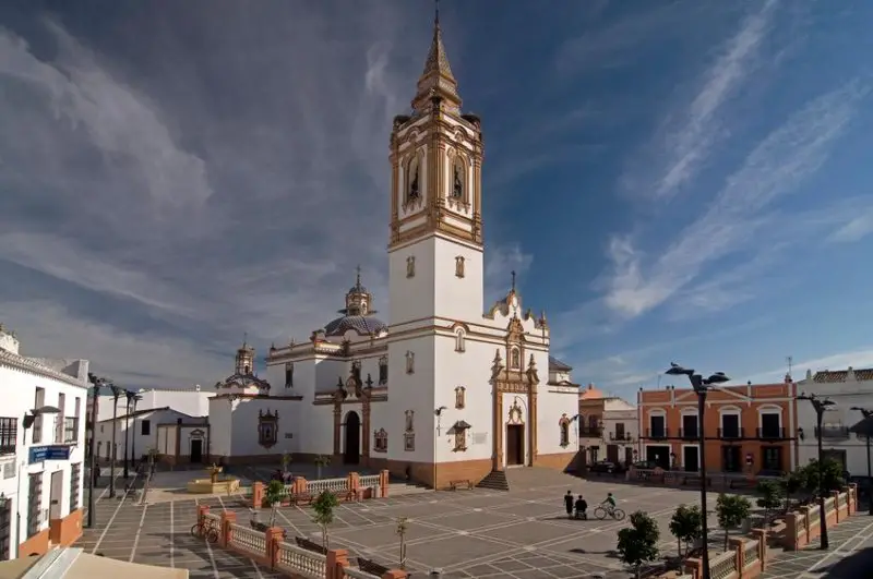 Qué ver en Rociana del Condado, Huelva: Descubre los encantos ocultos de este destino único