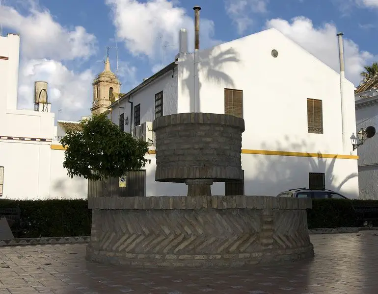 Qué ver en Villamanrique de la Condesa, Sevilla: Tesoros por descubrir