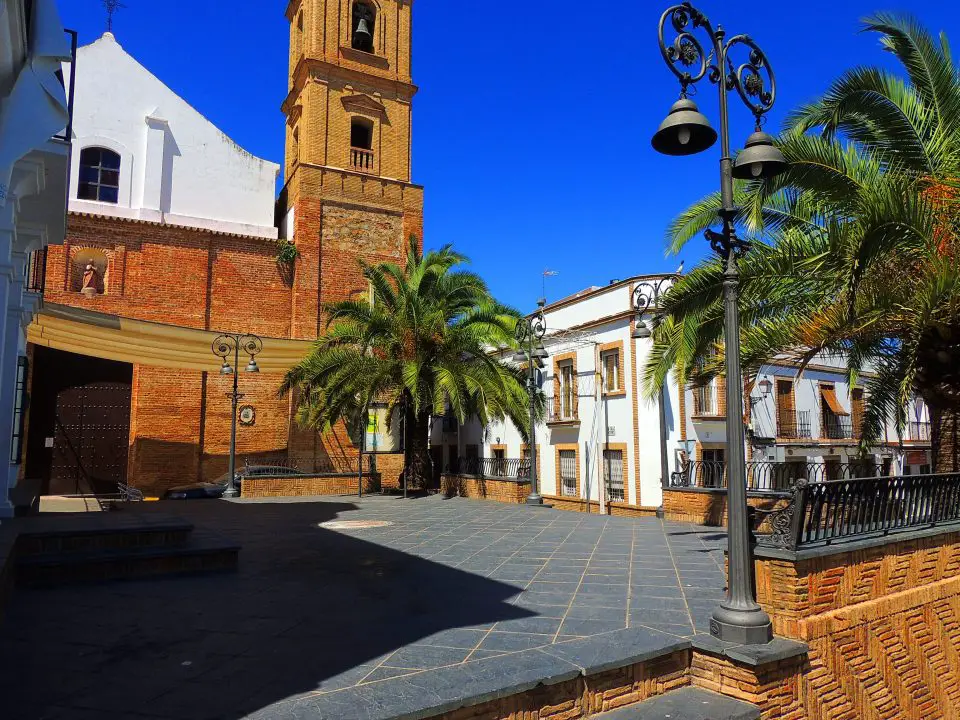 Qué ver en Villanueva de los Castillejos, Huelva: Descubre los tesoros ocultos