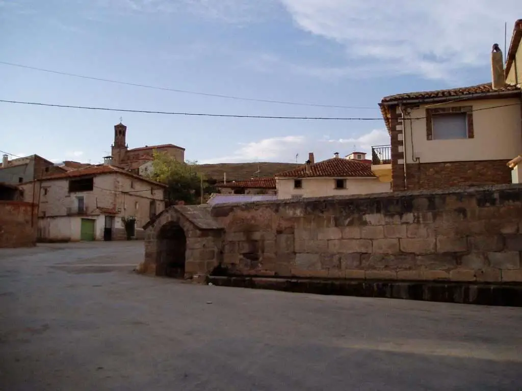 Qué ver en Aguilar del Alfambra, Teruel: Secretos y maravillas por descubrir