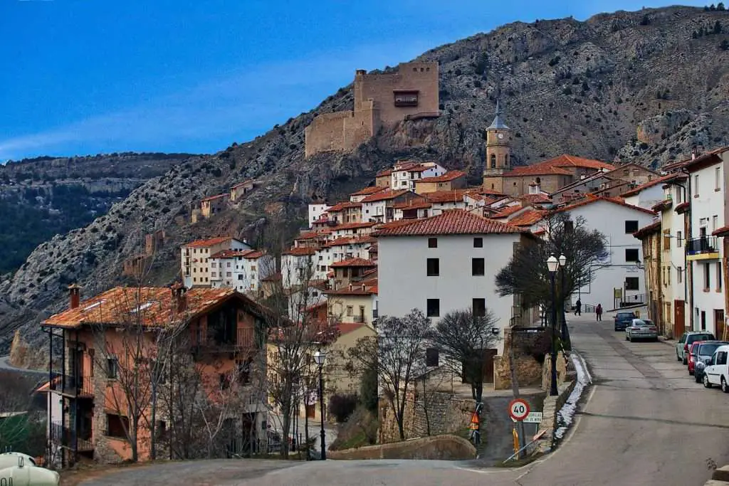 Qué ver en Alcalá de la Selva, Teruel: Descubre los secretos mejor guardados