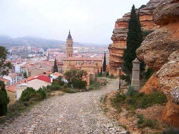 Qué ver en Alcorisa, Teruel: Descubre los tesoros ocultos de este encantador destino