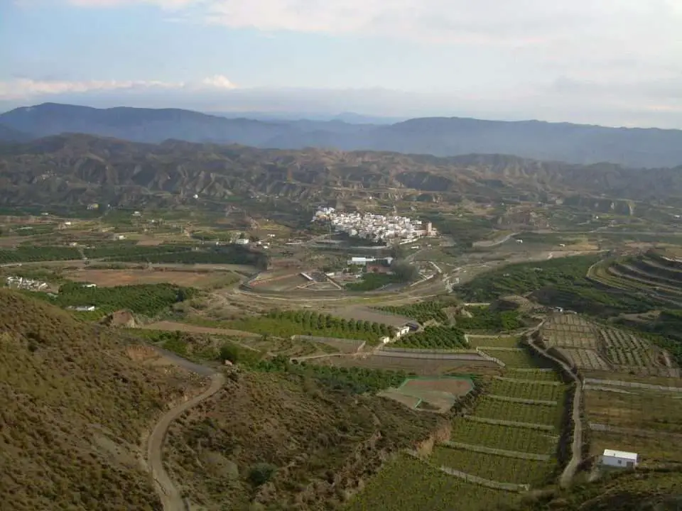 Qué ver en Bentarique, Almería: Descubre los tesoros ocultos de este encantador pueblo
