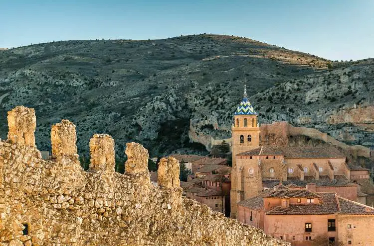 Qué ver en Bezas, Teruel: Descubre los secretos mejor guardados