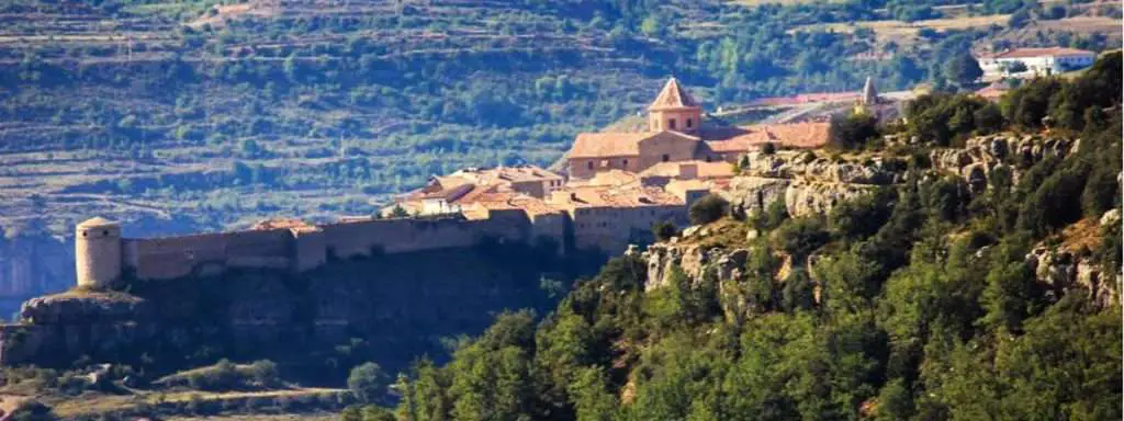 Qué ver en Cantavieja, Teruel: Descubre los tesoros ocultos de este encantador destino
