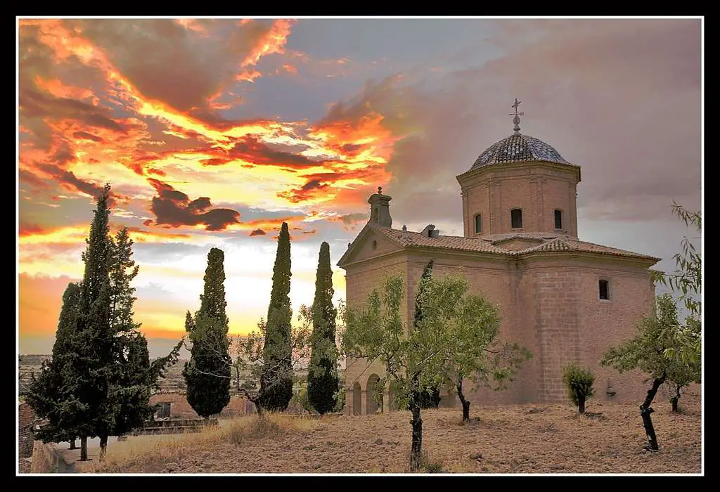 Qué ver en La Codoñera, Teruel: Descubre el encanto de este destino único