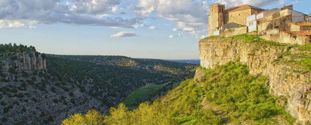 Qué ver en Moscardón, Teruel: Descubre los secretos mejor guardados de este encantador pueblo medieval