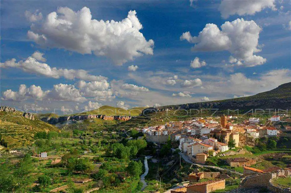 Qué ver en Obón, Teruel: Descubre los secretos mejor guardados