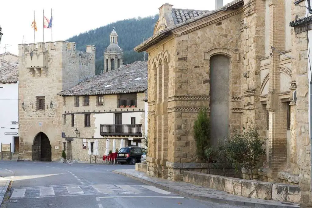 Qué ver en Rubielos de Mora, Teruel: Descubre los tesoros ocultos de este encantador destino