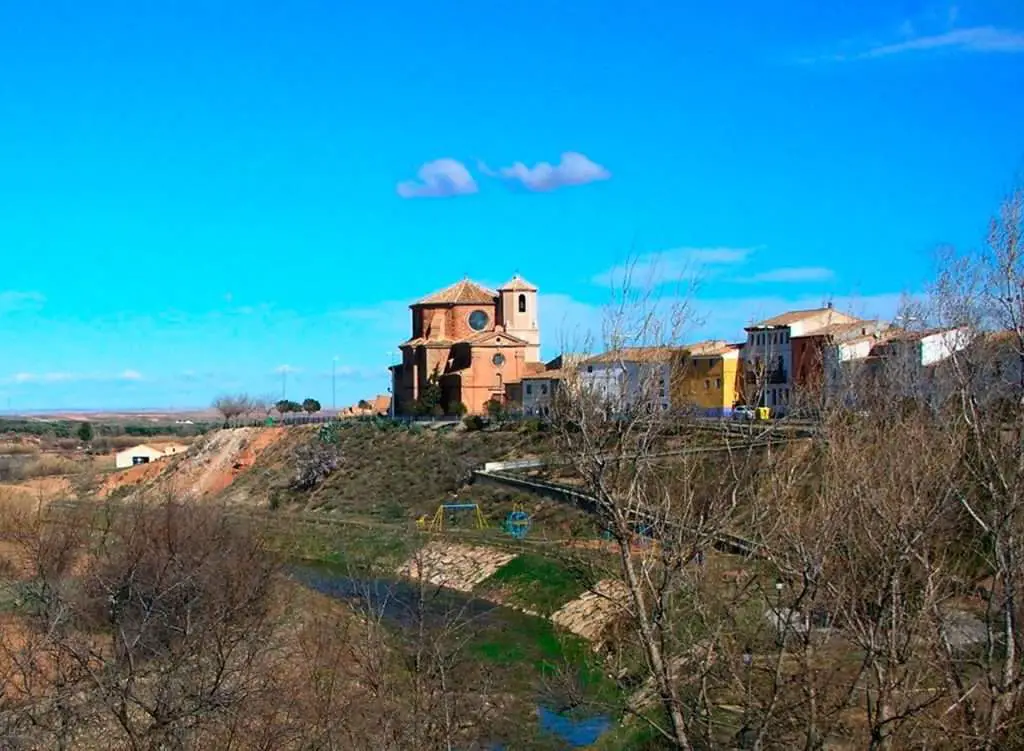 Qué ver en Vinaceite, Teruel: Descubre los rincones secretos de esta joya escondida