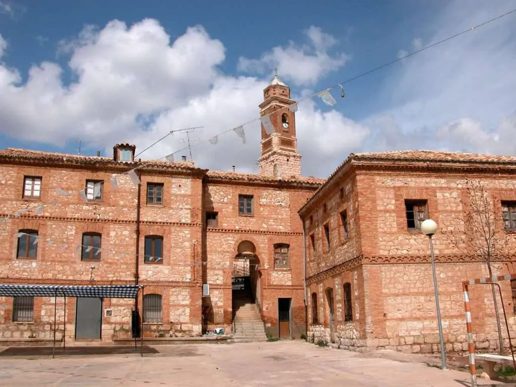 Qué ver en Vivel del Río Martín, Teruel: Maravillas por descubrir en esta joya escondida