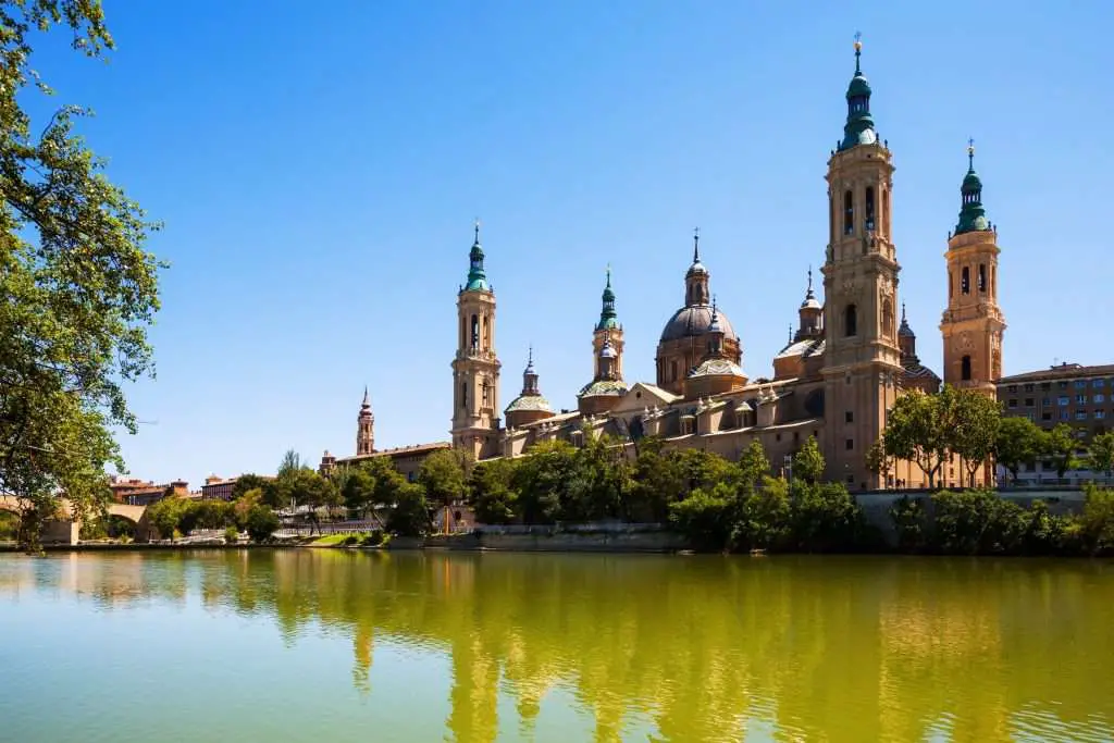 Qué ver en Agón, Zaragoza: Descubre los secretos mejor guardados