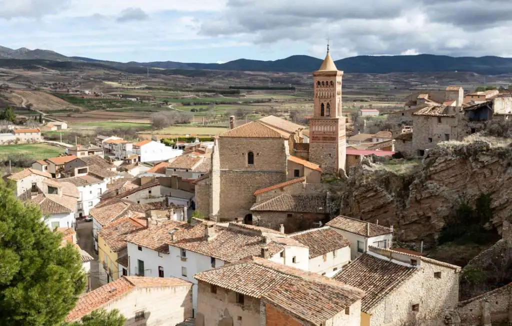 Qué ver en Belmonte de Gracián, Zaragoza: Descubre los secretos mejor guardados