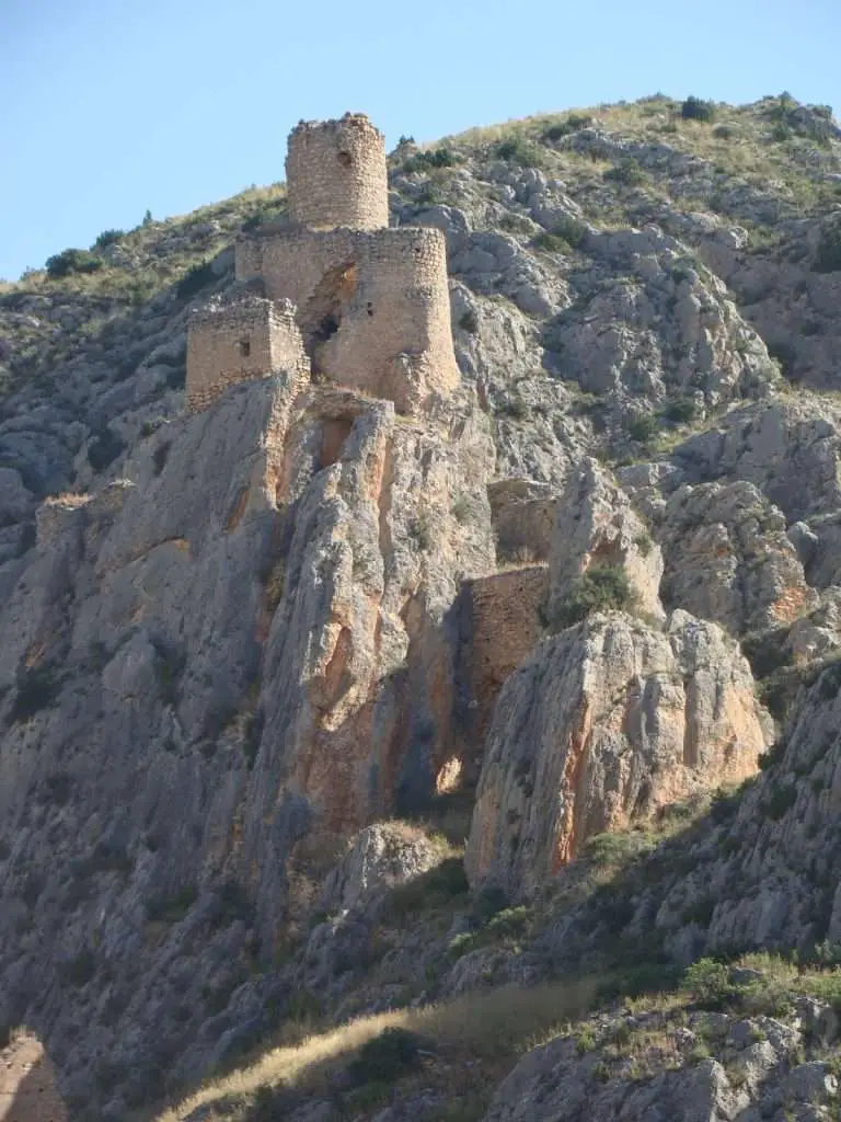 Qué ver en Embid de Ariza, Zaragoza: Secretos y encantos por descubrir