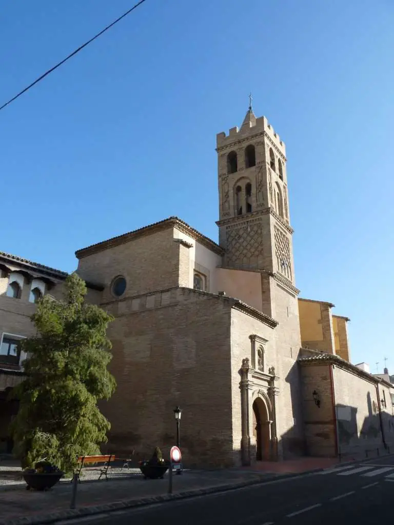 Qué ver en La Puebla de Alfindén, Zaragoza: ¡Descubre sus tesoros ocultos!
