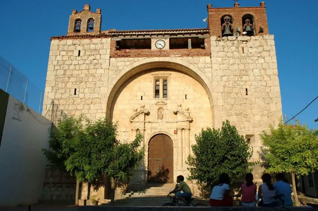 Qué ver en Langa del Castillo, Zaragoza: Secretos y encantos por descubrir