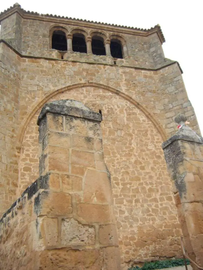 Qué ver en Pozuel de Ariza, Zaragoza: Descubre los tesoros ocultos de este encantador destino