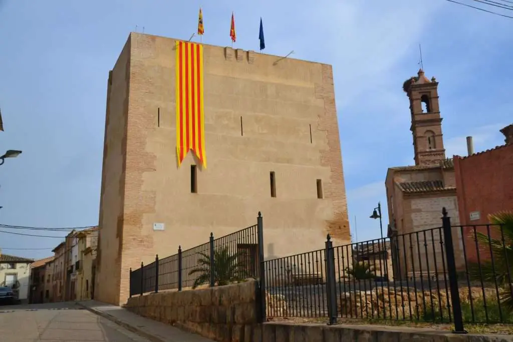 Qué ver en Salillas de Jalón, Zaragoza: Secretos y encantos por descubrir