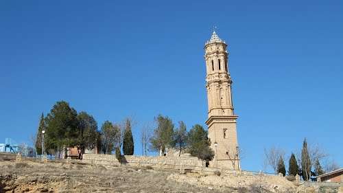 Qué ver en Samper del Salz, Zaragoza: descubre sus tesoros escondidos