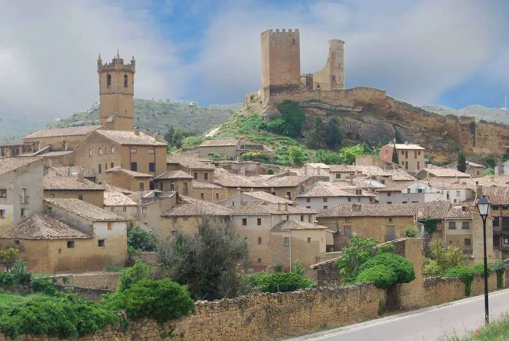 Qué ver en Uncastillo, Zaragoza: Descubre los tesoros ocultos de esta joya española