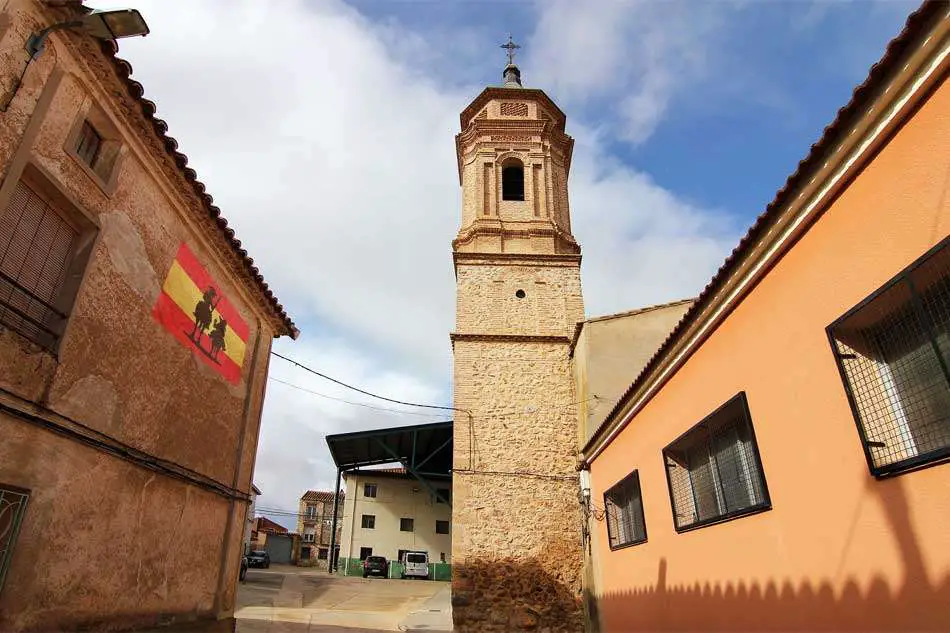 Qué ver en Villadoz, Zaragoza: Descubre sus tesoros ocultos