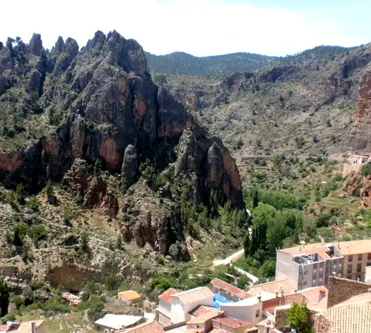 Qué ver en Alcadozo, Albacete: Tesoros por descubrir en este destino mágico