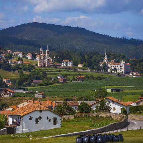 Qué ver en Alfoz de Lloredo, Cantabria: Lugares imprescindibles y secretos