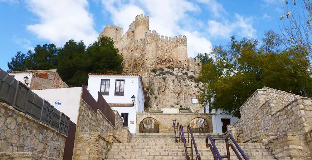Qué ver en Almansa, Albacete: Descubre los rincones imprescindibles