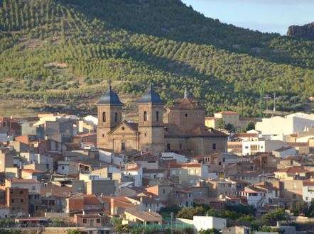 Qué ver en Elche de la Sierra, Albacete: Descubre los tesoros ocultos de esta joya rural