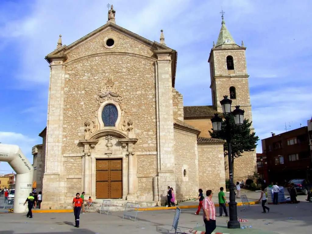 Qué ver en Madrigueras, Albacete: Descubre los secretos mejor guardados de esta encantadora localidad