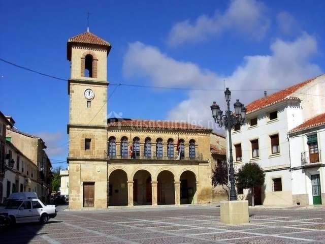Qué ver en Peñas de San Pedro, Albacete: Descubre sus tesoros ocultos