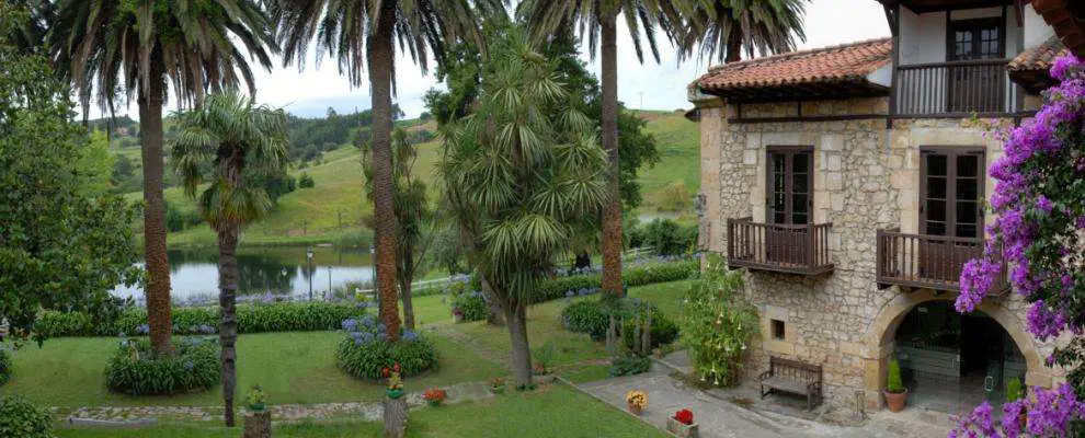Qué ver en Villaescusa, Cantabria: Descubre los secretos de este encantador destino