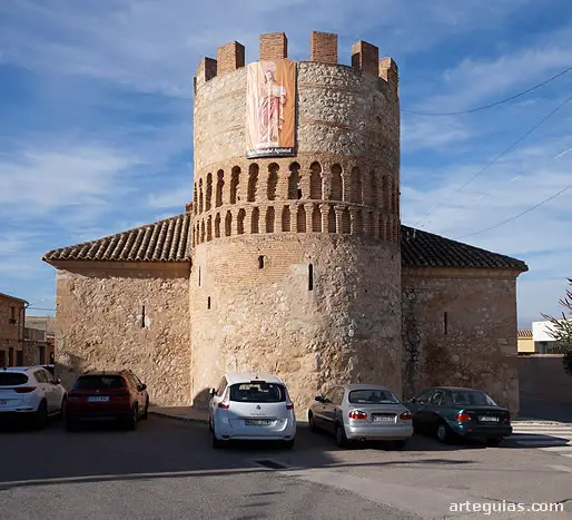 Qué ver en Arenas de San Juan, Ciudad Real: Descubre los tesoros ocultos de esta joya castellana