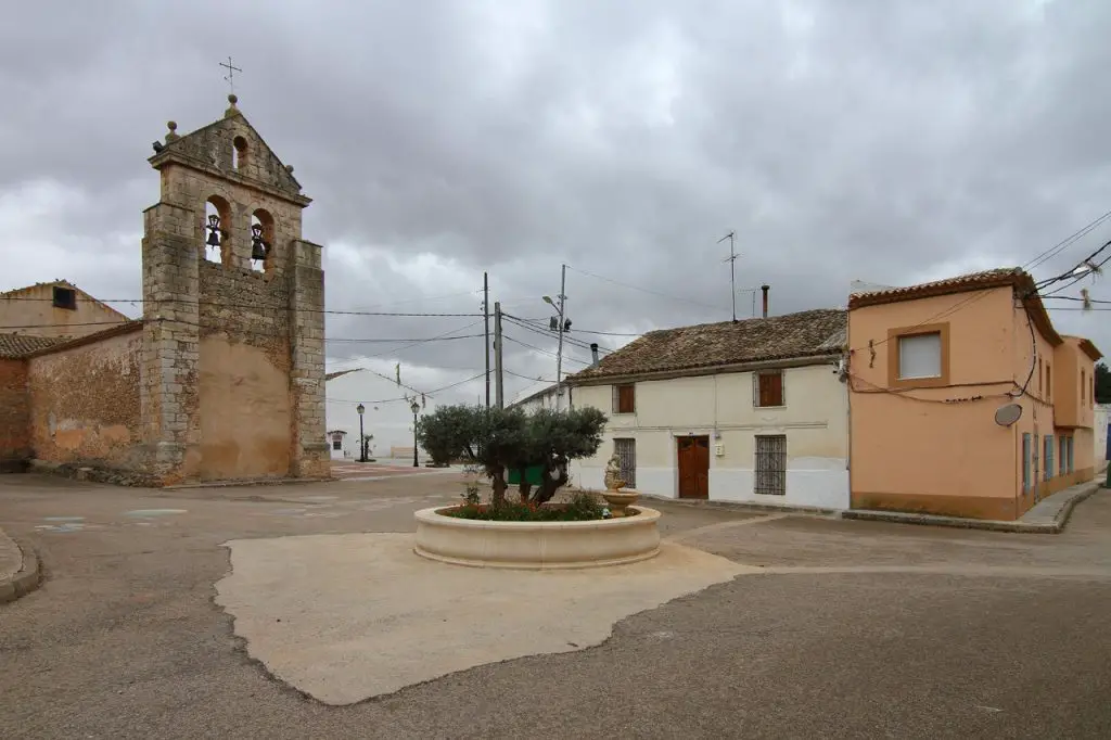 Qué ver en Castillejo de Iniesta, Cuenca: Descubre los secretos de este encantador pueblo