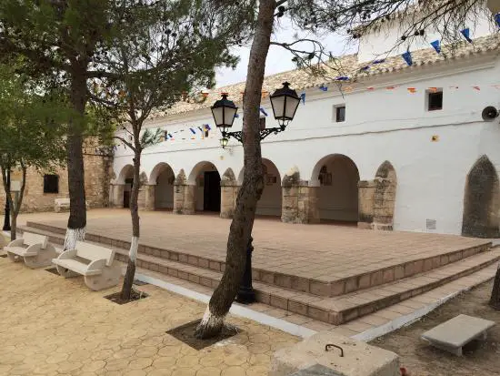 Qué ver en Hontanaya, Cuenca: Tesoros ocultos y paisajes majestuosos